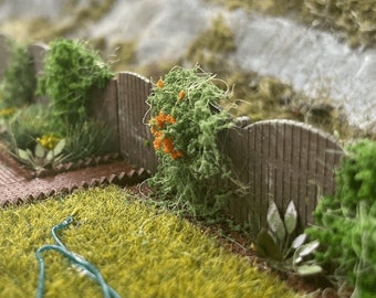 LX513-OO 5ft Arch Top Garden Fencing For OO Gauge Model Railway & 1:76 Scale