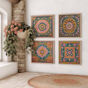 Blumendruck Indische Volkskunst 4er Set Traditionelle Indische Blumendruckbare Wandkunst Indische Vintage Pichwai-Malerei Blumen Wohnzimmer Dekor