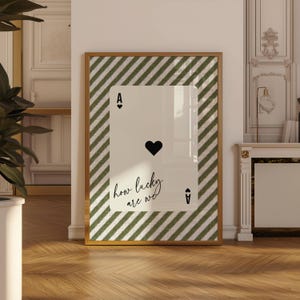 Decoración de pared con arte de naipes, descarga digital, impresión de pared, diseño de as, corazón, amor, caligrafía moderna, arte de pared verde, carta as de la suerte