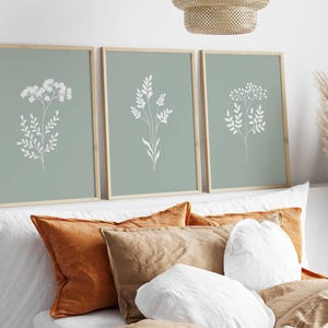 Sage Green Floral Wall Art Set of 3 Light Sage Green Wall Prints Green ...