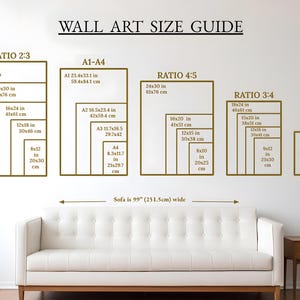 Puede incluir: Una gu&iacute;a de tama&ntilde;os de arte mural con marcos rectangulares que muestran dimensiones en pulgadas y cm. La gu&iacute;a incluye proporciones como 2:3, 4:5 y 3:4, con tama&ntilde;os que van desde 20x25 cm hasta 61x91 cm. Debajo de la gu&iacute;a hay un sof&aacute; blanco.