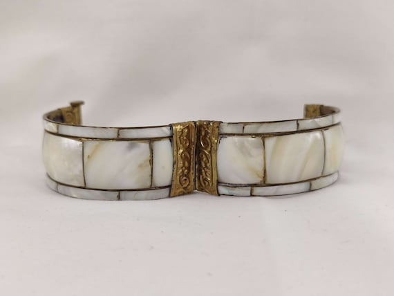 Vintage Mother of Pearl Wrist Cuff - image 3