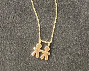 Lot 493 - A 9ct yellow gold charm bracelet set with