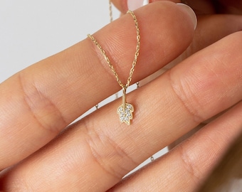 Diamond Leaf Pendant Necklace in Gold • 14K Solid Gold Maple Leaf Necklace • Pave CZ Leaf Pendant • Glitter Floral Jewelry • Christmas Gift