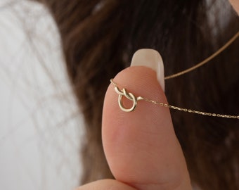 14 kt gouden liefdesknoopketting • Vriendschapsknoopketting massief goud • Beloftesieraden voor vriendin • Perfect valentijnsdagcadeau voor haar