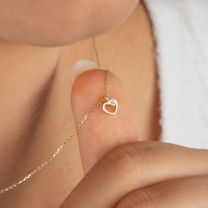 Tiny Open Heart Necklace • 14k Gold Hollow Heart Charm Necklace • Minimal Heart Pendant with Single Stone • Love Jewelry for Christmas Gift