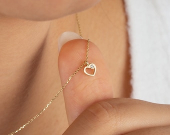 Tiny Open Heart Necklace • 14k Gold Hollow Heart Charm Necklace • Minimal Heart Pendant with Single Stone • Love Jewelry for Christmas Gift
