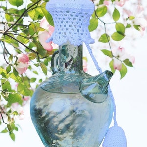 レバノンの伝統的な水差し - 天然ガラスで手作り - 水容器 標準サイズ 900 ml