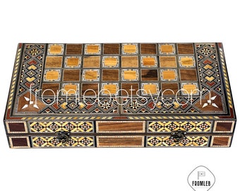 Handmade Backgammon Chess Set: Vintage Pearl Mosaic Inlay from Lebanon