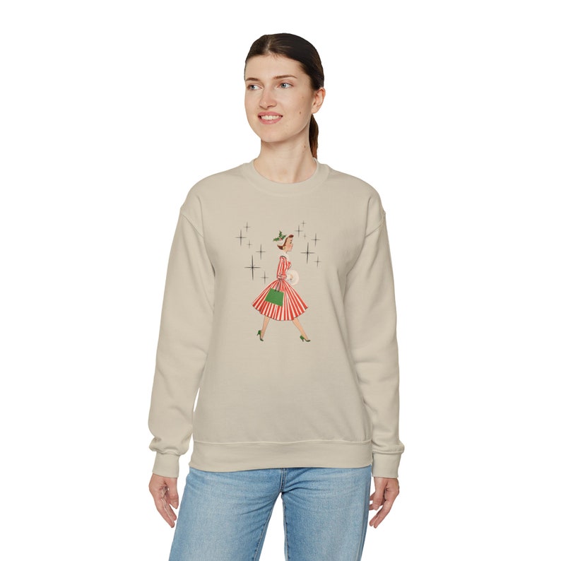 Retro 1950s Christmas Shopper Sweatshirt, Vintage Look, Unisex Heavy Blend™ Crewneck Women's Sweatshirt, Gift for Her image 6