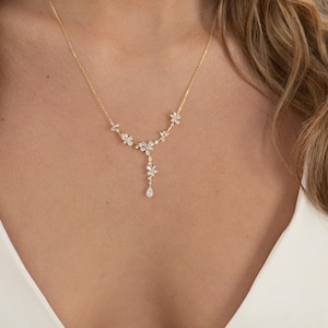 Necklace for Bride on Wedding Day | Diamanté Crystal Bridal Necklace | Flower Jewellery for Bride