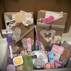 Extra Large Blind Date with a Book Box, 2 New Books in Genre of Your Choice, Surprise Book with Bookish Items, Booktok Blind Book Box