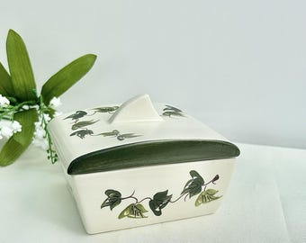 Maselniczka Villeroy & Boch z kamionki, bluszcz, botaniczny, kość słoniowa, zielony, vintage, wystrój kuchni