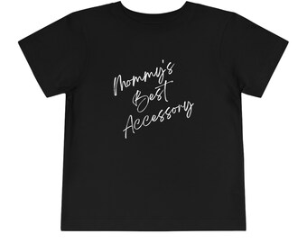 T-shirt noir à manches courtes pour tout-petit Mommy's Best Accessory