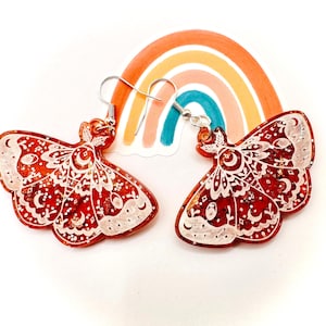 Death head Moth butterfly Dangle drop Celestial Earrings - Handmade in resin - Gothic Witchy style Jewellery / Witchy gifts for her