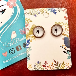 Cat stud earrings tiny cute Vintage cabochon Look Antique Copper studs for Cat lovers, glass cabochon, summer jewelry, cat animal jewellery