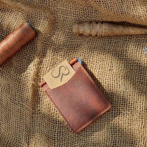 Personalisierte schlanke Kartenhalter-Handmade Leder Geldbörse - Handgemacht -Praktische faltende Kartehalter -Minimalist Brieftasche mit Geld-Clip für Mann