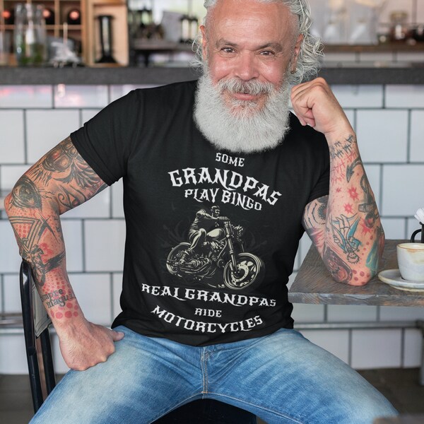 Grandpas Ride Motorcycles Shirt Gift for Grandpa Motorbike Bikerlife Bikers Geschenk für Opa Klassisches Herren-T-Shirt