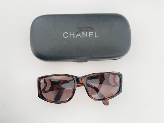Authentic Vintage CHANEL Sunglasses | Y2K Retro Style | CC Gold