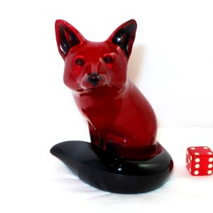 ROYAL DOULToN FLAMBE' FOX Figurine Sitting Figural Animal Bold Red Glaze with Black Details Porcelain Made in England Lover Collector Gift