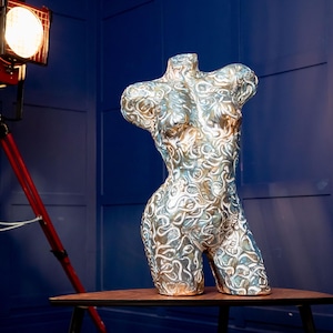 Alluring Life-Size Female Form Sculpture: Sensual Floor Art for Modern Home & Interior Design