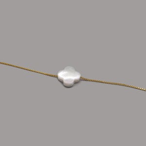 Four Leaf Pendant Necklace, White Mother of Pearl Clover , 925 Silver 18k Gold Filled Clover, Minimalist Wedding Jewelry, Bridal Shower Gift