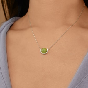Dainty Peridot Necklace, August Birthstone Necklace, 18K Gold or Sterling Silver, Box Chain, Minimalist Necklace, Bridesmaid, Mom Gift