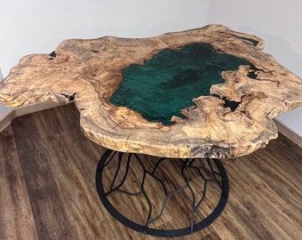 Epoxy resin table, dining room, natural wood, dining table / side table made of maple / 150 x 114 x6 cm