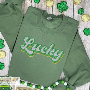 Embroidered Lucky Clover Sweatshirt: Retro St. Patrick&#39;s Day Crewneck