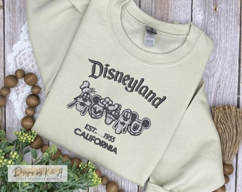 Embroidered Disneyland Sweatshirt: California Theme Park Crewneck