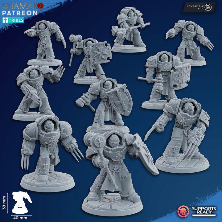 Lot De 8 Figurines Templiers En Plomb – Roi, Reine, évêque, Gardes (5,5 Cm)