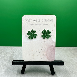 Shamrock stud earrings