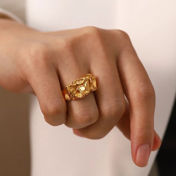 18k gold 2024 nugget ring