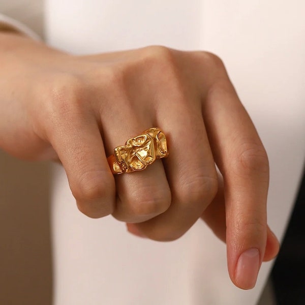 18k Gold Nugget Ring, Hammered Ring, Chunky Statement Ring, Molten Gold Ring , Gift for Girlfriend, Geometric Jewelry for Women, Dome Ring