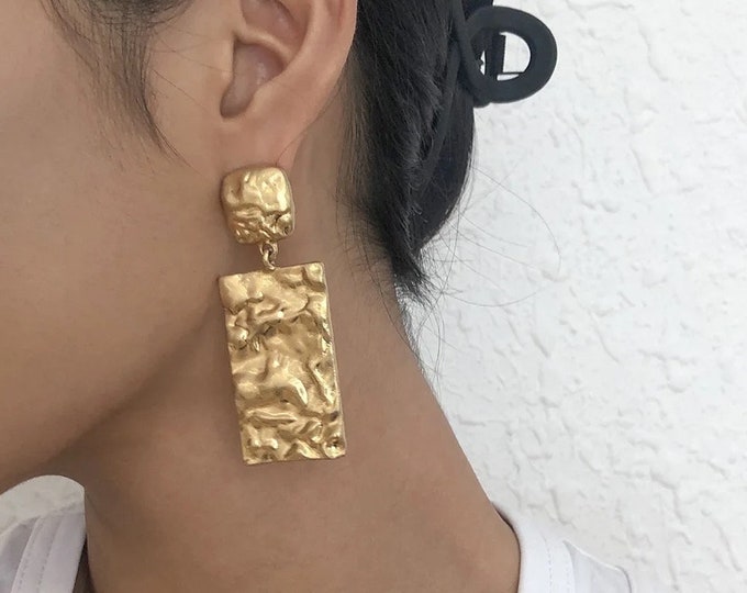 Extra Large Hammered Earrings Gold, Big Drop Earrings Silver for Women, Large Statement Earrings, Bold Jewelry, Modern Jewelry for Her