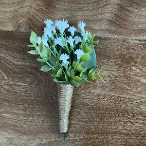 Rustic Wedding Boutonniere: Baby's Breath boutonniere.