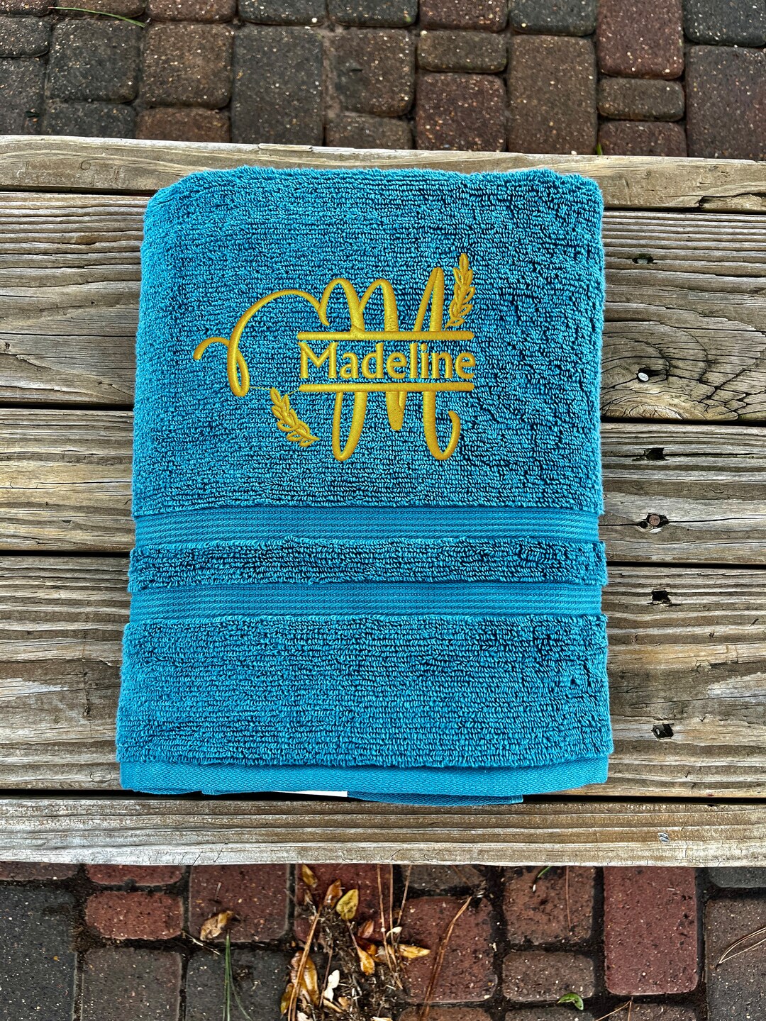 Personalized Bath Towel Monogram Embroidery Custom Towel With Name and