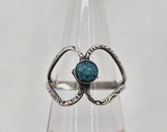 Vintage Genuine Turquoise Chip Two Heart Stamped Thin Silver Ring Size 4.5