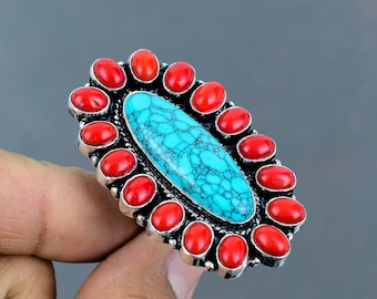 Anillo llamativo hecho a mano de plata de ley 925 con turquesa y coral rojo.