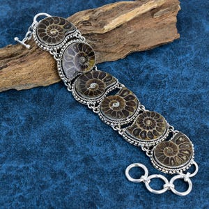 Braccialetto fatto a mano in argento sterling 925 con pietra preziosa fossile di ammonite, bracciale in argento sterling 925 con pietra preziosa naturale con marchio ammonite, regalo per amore