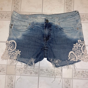 Distressed Shorts w/ Lace & Bleached Details