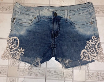Distressed Shorts w/ Lace & Bleached Details