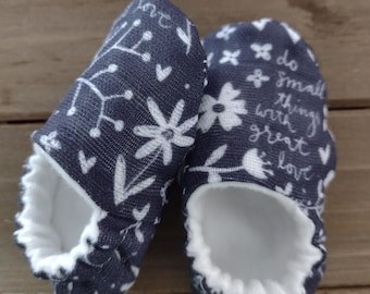 Mother Teresa organic cotton baby toddler booties Catholic eco friendly St Teresa of Calcutta