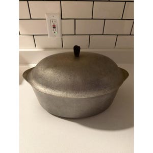 Hammered Club Aluminum Hammercraft Oval Roaster Dutch Oven 15 x 9.5"