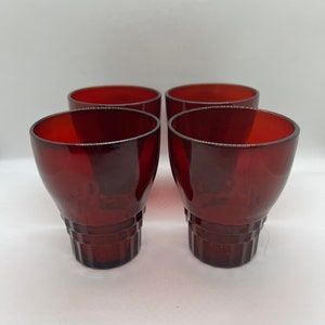 Anchor Hocking royal ruby Windsor 10 oz tumblers set of 4 vintage red glass