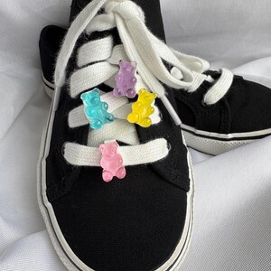 Kawaii Sneaker Shoelace Charm Clip | Gummy Bear