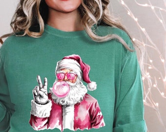 Pink Retro Santa Comfort Colors Long Sleeve T-Shirt, Pink Santa Bubble Gum Tee, Preppy Santa Shirt, Vintage Christmas Top, Hippie Santa Tee