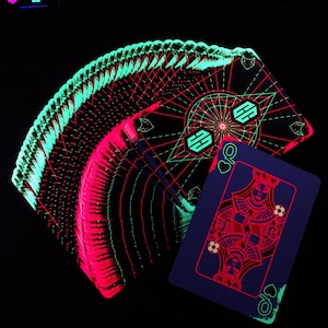 Chris Cards V2 Playing Cards - Cardistry, Magic Cards with Glow Effect, Card Deck Magic Tricks - Playing Cards - Poker Cards