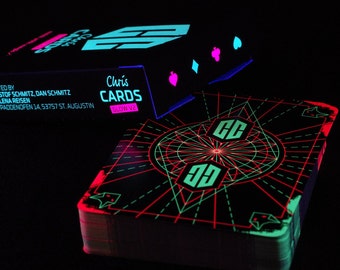 Chris Cards V2 Playing Cards - Cardistry, Zauberkarten mit dem Glow Effekt Kartendeck Zaubertricks - Spielkarten - Pokerkarten