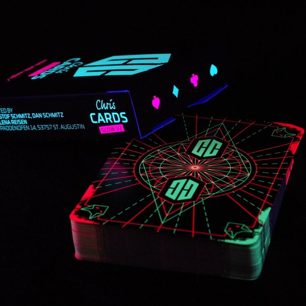 Chris Cards V2 Playing Cards - Cardistry, Zauberkarten mit dem Glow Effekt Kartendeck Zaubertricks - Spielkarten - Pokerkarten